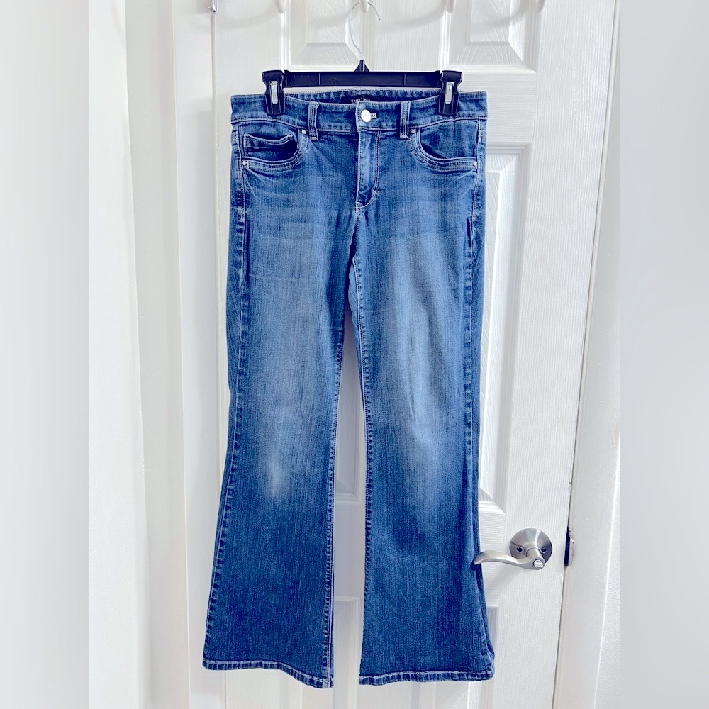 White House Black Market Blue Bootcut Jeans Size 8 Short